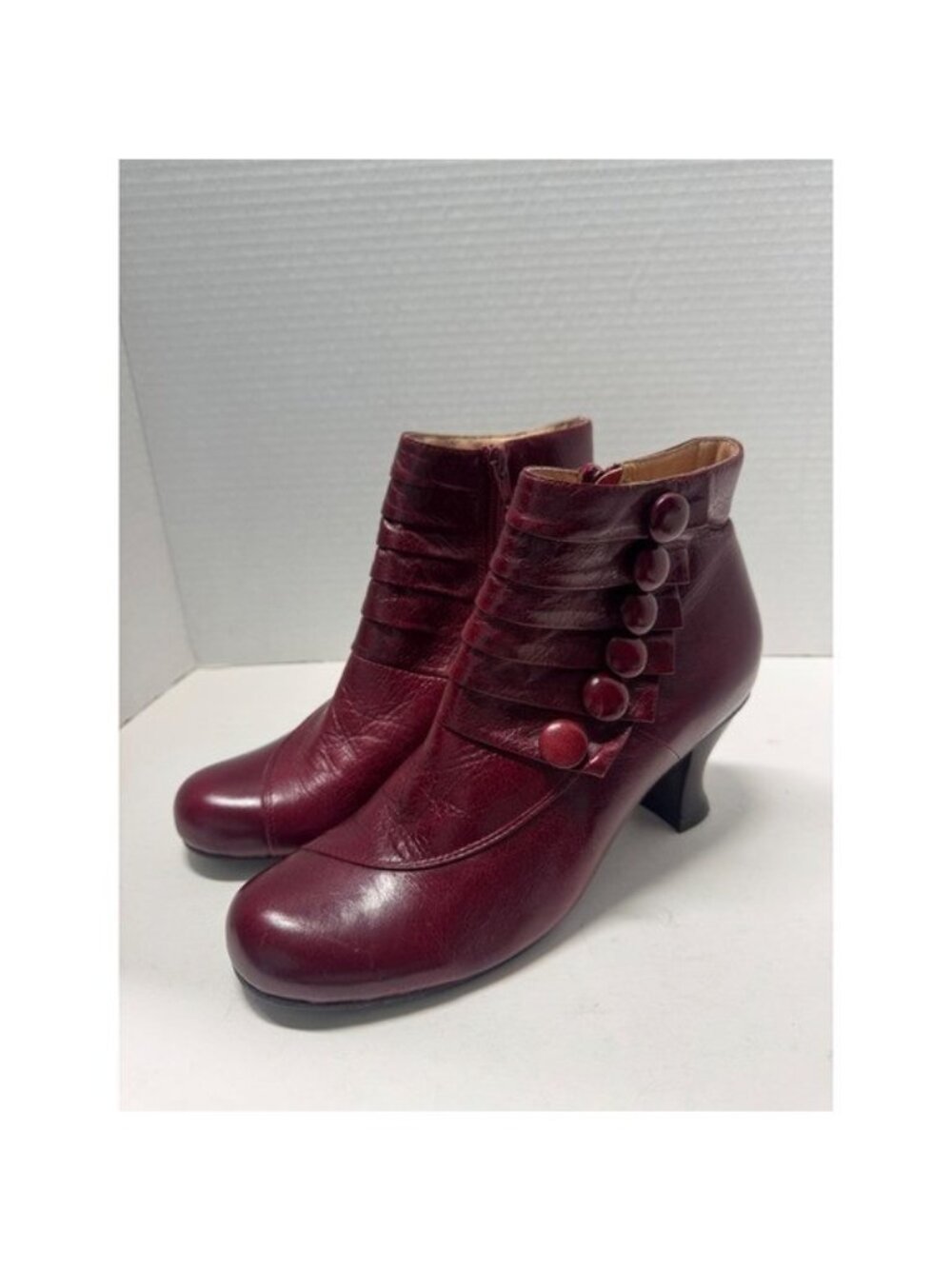 Miz Mooz Alisa Burgundy Leather Button Pleated Ankle Boots 38 7.5